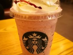 -星巴克(广州中华广场B1层店)