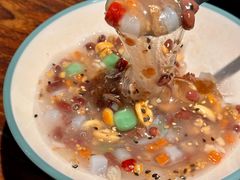 -八月美食小馆(银泰城总店)
