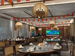 -湘力力小院·鱼汤泡饭(枫林路店)