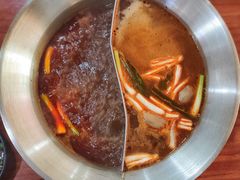 鸳鸯锅底-牛华八婆麻辣烫(起源店)