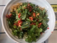 原汤碟-蛙一刀·麻椒鱼火锅(金仙桥店)