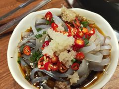 -串门邻居串串火锅(云南南路店)