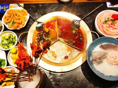 奔驰火锅-周师兄大刀腰片火锅(洪崖洞旗舰店)