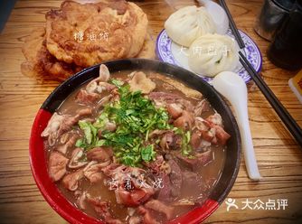 南北方饮食文化差异还挺大的 每个地方都有自己的特色食物