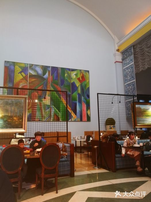 小莫餐厅And More Restaurant西餐(北京展览馆店)大堂图片