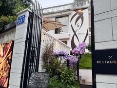 -Mark&Mars Restaurant