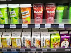 -全家便利店(宜山路站店)