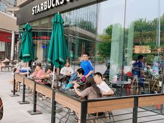-星巴克臻选(郑州中原万达店)