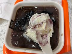 雪山红豆沙烧仙草-满记甜品(南京虹悦城三店)