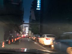 场地-沃尔玛上海田林店-地面停车场