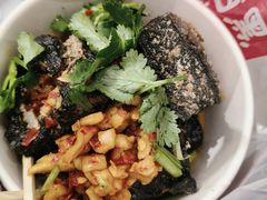 -黑色经典臭豆腐·湖南特产(坡子街店)
