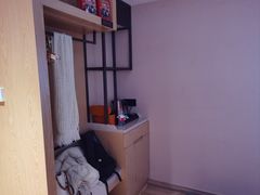 -维也纳国际酒店·重庆交通大学六公里轻轨站店