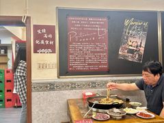 -艾嬢七八九老火锅(37年李子坝店)