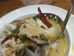-鱼亨小鲜酸菜鱼(大信店)