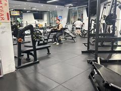 -超鹿运动(达信大厦店)