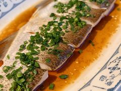非遗葱香白鱼-千百味红餐厅·非遗江西菜(绿地双子塔总店)