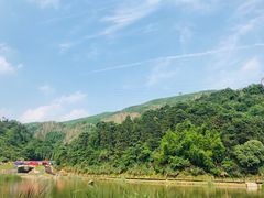 -梅岭月亮湾山体公园