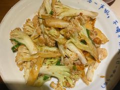 -吃饭皇帝大土家民族菜(正大广场店)