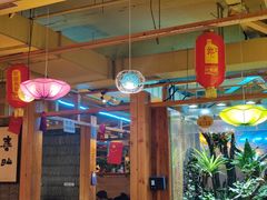 -六福酒馆(秦隆步行街店)