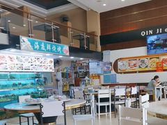 -覃记海鲜美食餐厅
