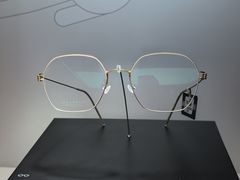 -宝岛眼镜·星创视光中心·林德伯格·奢品集合(北京世纪金源店)