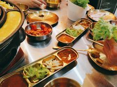 -胡悦里韩式烤肉(芝罘万达广场店)