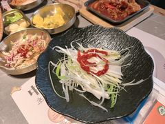 -草家酱蟹炭火烤肉店(珲春南路一店)