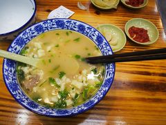 羊肉泡馍-臻陕府·陕西手工面(秀沿路店)