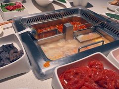 -海底捞火锅鲜切牛肉主题店(长寿路店)