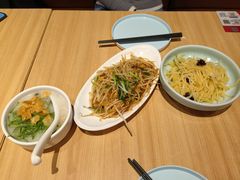 -宏状元现熬粥·京味菜(三里河店)