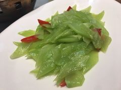 -临安鲲凌餐厅(钱王大街店)