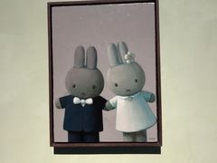 -Nathalie Djurberg与Hans Berg“牛皮纸包裹的月亮”-Prada荣宅当季展览