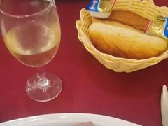 -红房子西菜馆(淮海中路店)