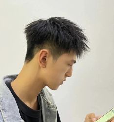 -丝语萱形象