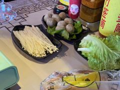 -云晓光头烧烤吧(川沙绿地店)