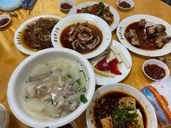 -荣生萝卜汤饭店