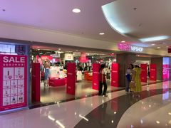 -唯品会(北京国瑞城店)