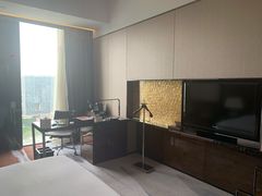 -广州天河希尔顿酒店