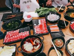 -呷哺呷哺(维多利万悦城店)