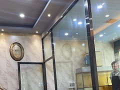 -白翔甜食店