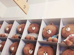 -LINE FRIENDS Garosu-gil Flagship Store