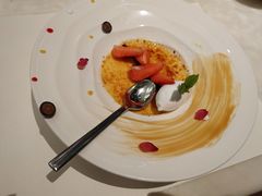 -港丽餐厅(高德置地店)