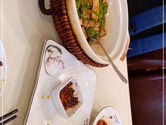 -三湘四水湖南特色餐厅(颐景公寓店)
