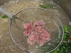 -牛满溢·自助潮汕鲜牛肉火锅(龙汇路店)