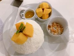 -Cheevit Cheeva(Sirimangkalajarn)