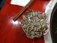 -哈尔滨东北铁锅炖(都督街店)