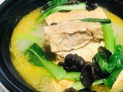 -虹泥小厨(南国花园总店)