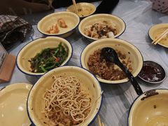 -东排食堂长沙小吃大排档(五一广场店)