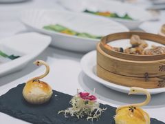 天鹅酥-Yan Ting 宴庭中餐厅(上海静安瑞吉酒店)