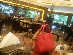 -岷山饭店-芝芝自助餐厅